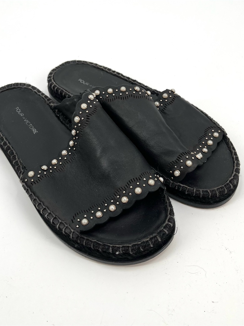 POUR LA VICTOIRE Black Slip On Espadrille Sandals 7 Leather Pearl Open Toe Slide